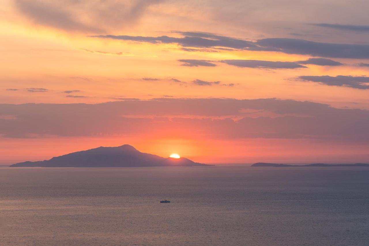 فيلا Al Calar Del Sole ماسّا لوبْرينسِ المظهر الخارجي الصورة
